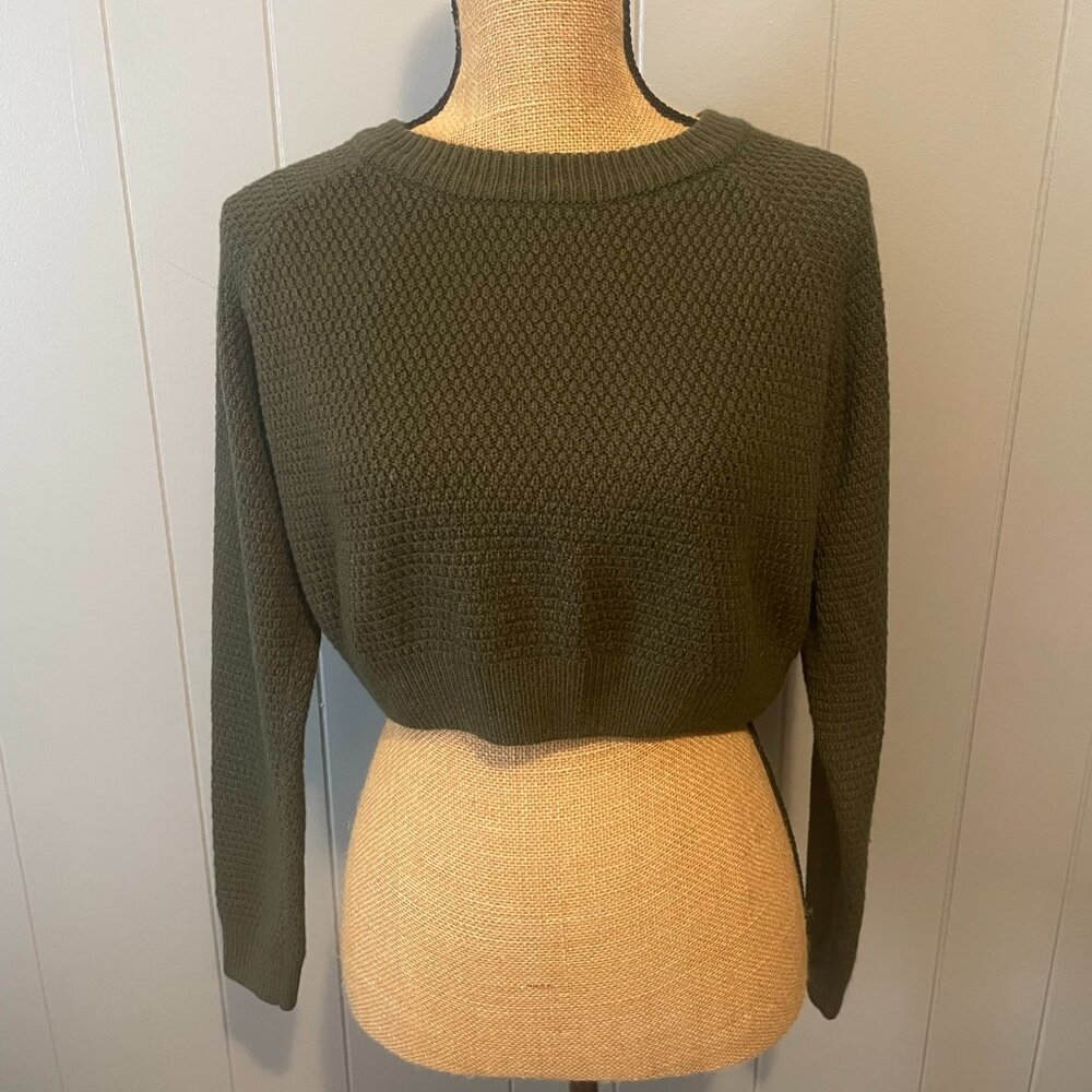 Green Crop Sweater Long Sleeve Size Small